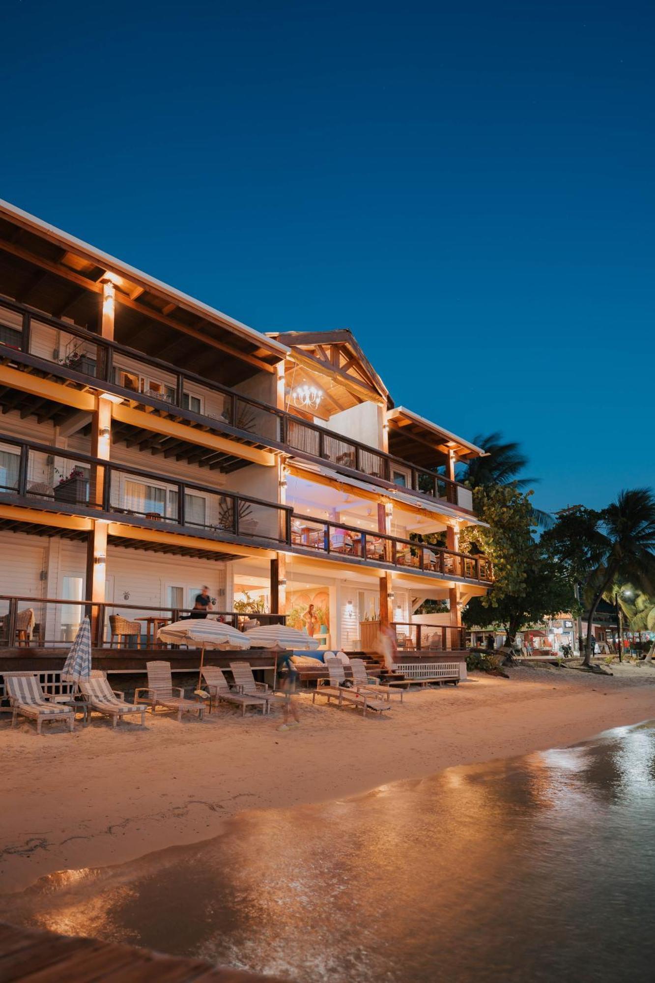 The Beach House Boutique Hotel West End Exterior foto
